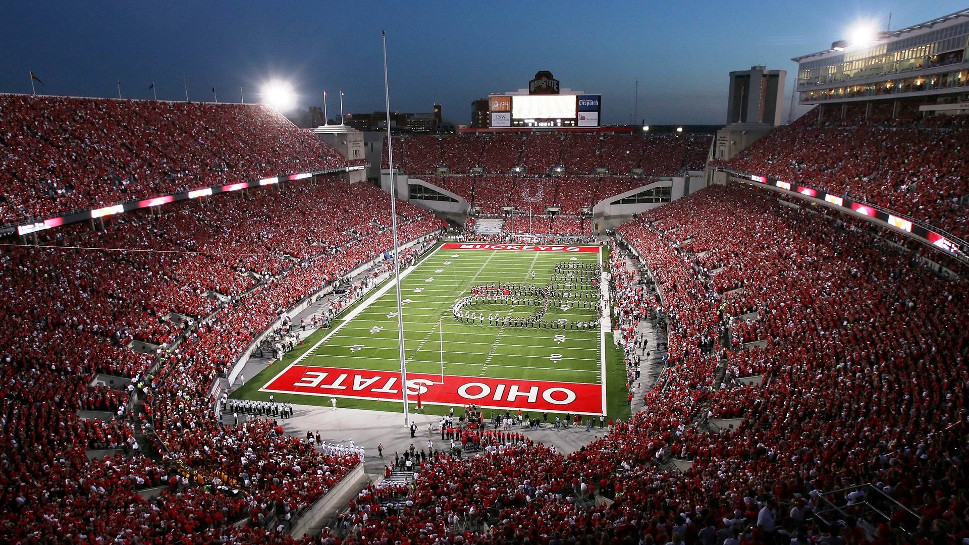 拜仁锋线多点开火打穿密集防线，拜仁套左边锋