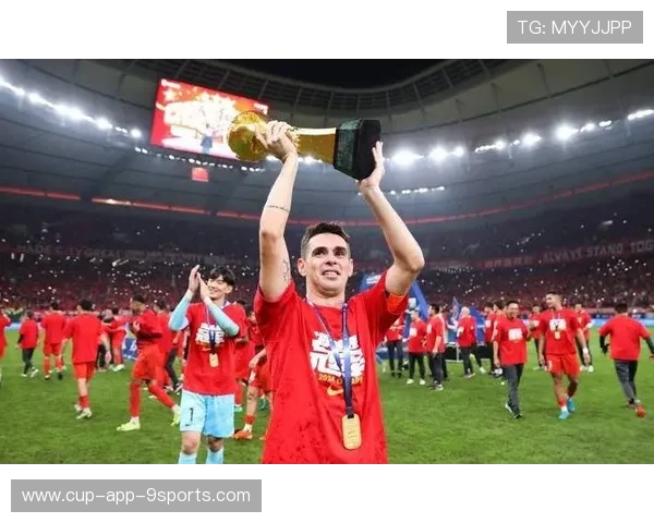 奥斯卡获海港支持:精彩的合作引领体育新时代 奥斯卡获海港支持:精彩的合作引领体育新时代